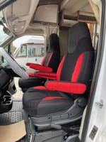 Autopotahy CAMPER- obytn� auto, 2 m�sta, LUXURY �erno �erven� Autopotahy CAMPER- obytn� auto, 2 m�sta, LUXURY �erno �erven�