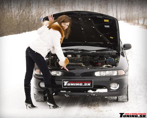 tuning girl zena auto zima