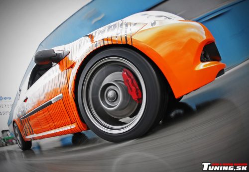 wrap polep autofolie bruxafol renault clio 200 cup cam shaft premium wrapping