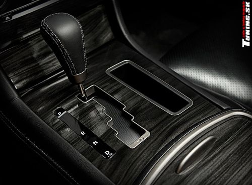 chrysler 300c design john varvatos