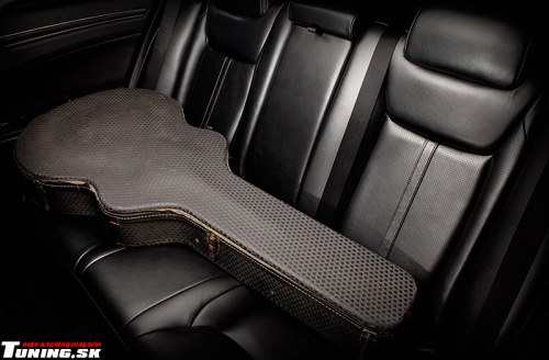 chrysler 300c design john varvatos