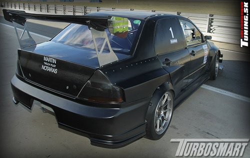 mitsubishi lancer evo ix zv��enie v�konu performance e-boost motor tuning turbosmart