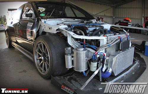mitsubishi lancer evo ix zv��enie v�konu performance e-boost motor tuning turbosmart