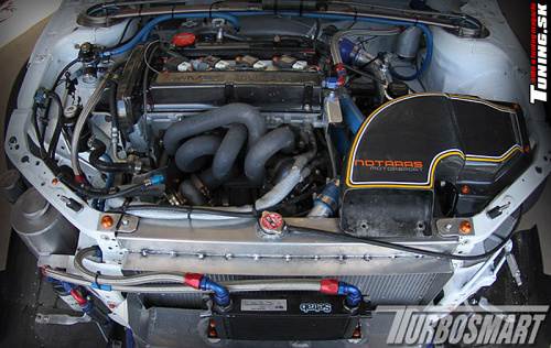 mitsubishi lancer evo ix zv��enie v�konu performance e-boost motor tuning turbosmart