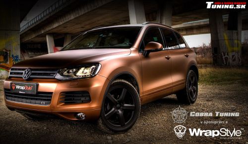 vw touareg hned� farba autofolia 3d wrapstyle cobra tuning