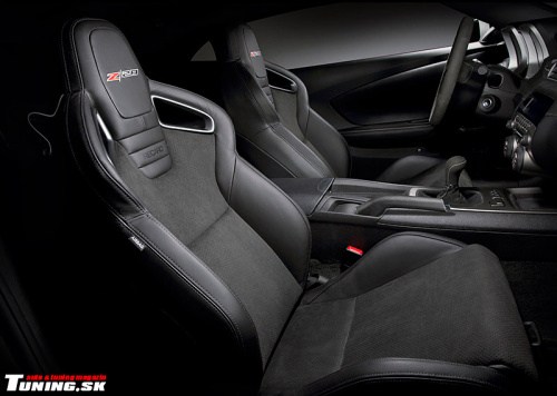 chevrolet camaro z/28 facelift muscle car v8