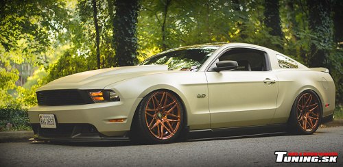 ford mustang stance omar tuning