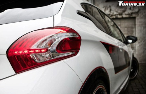 peugeot 208 engarde musketier