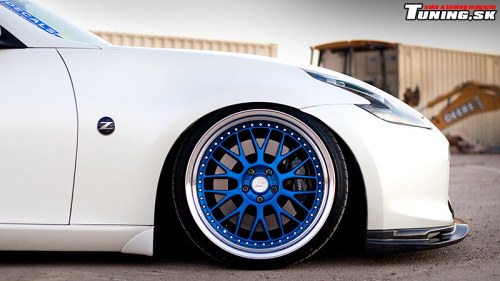 nissan 370z disky work vsxx low stance style tuning