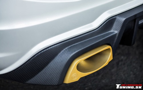 mercedes-benz c63 amg lm63 700 compressor performance styling zliatinov� disky carbon karb�nov� doplnky zlat� polepy tuning loewenstein manufaktur