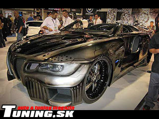 Alpine Sinister Six BMW 645i, vitaj na plan�te Zem !