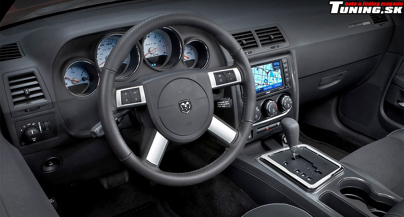 2008 Dodge Challenger SRT8