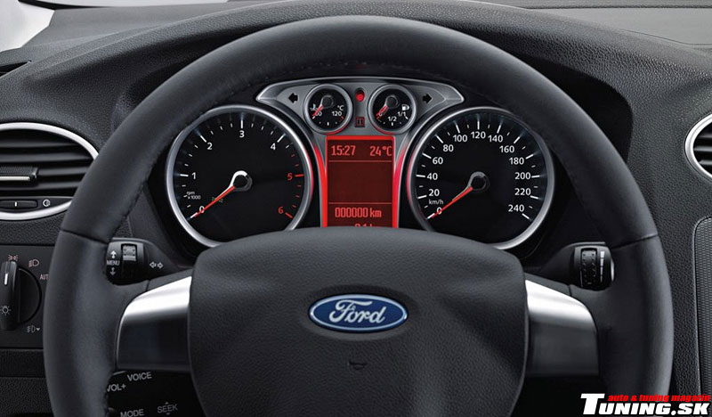 Ford Focus Black Magic Cabriolet 