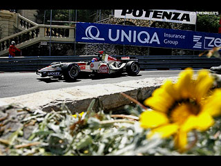 Martin Trenkler F1 Photo Moment