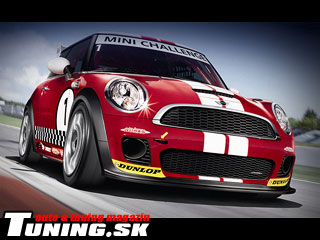 MINI John Cooper Works CHALLENGE.