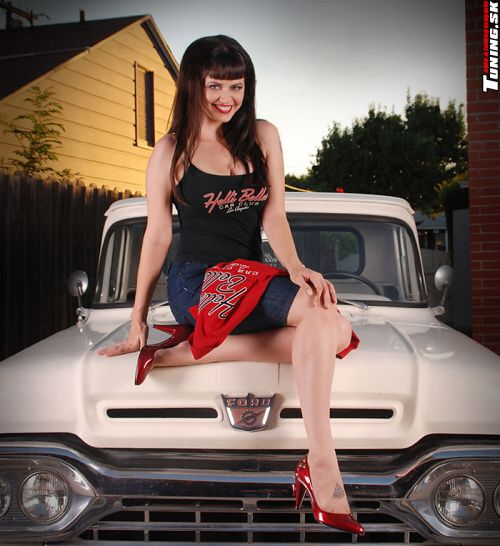 pinup girl heidi van horne
