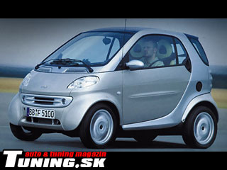 Smart ForTwo a l� Shelby GT500 Eleanor