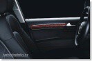 kliknut�m zv�t�it AUDI Q7