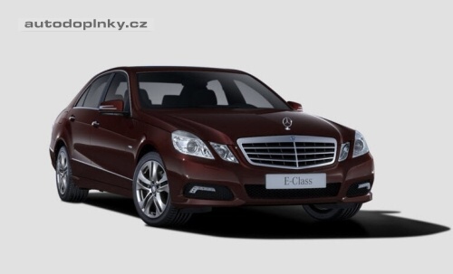 Mercedes-Benz E v nov�m