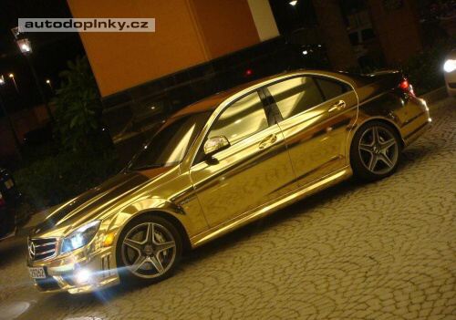 C63 AMG ve zlat�m chromu