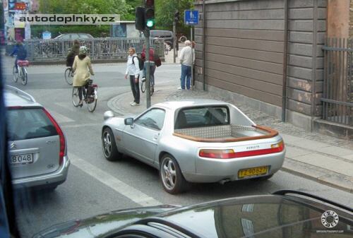 Porsche 928 pick up