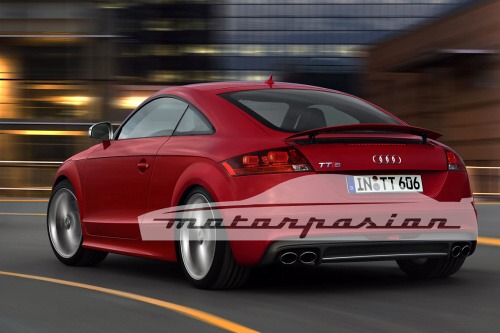 Nov� Audi TT-S ve fotografi�ch