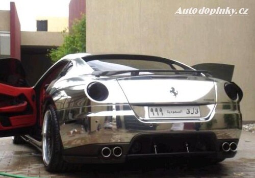 Ferrari 599 GTB v chromu