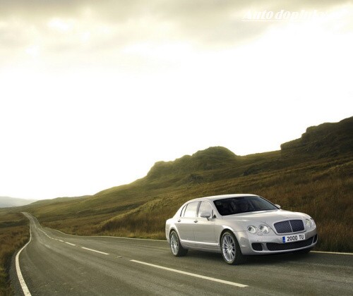 Nov� Flying Spur Speed