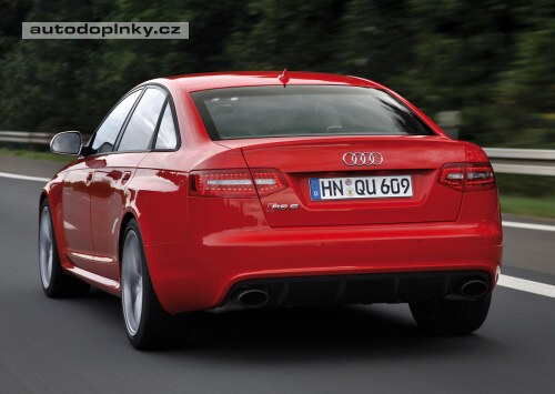 Audi RS6 sedan p�ich�z�