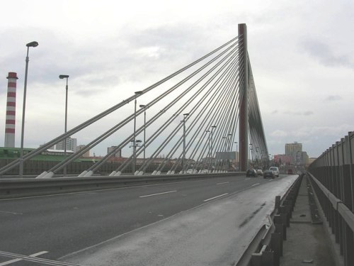 Lanov� most v Praze uzav�en