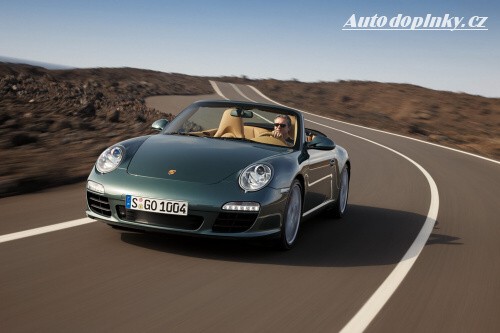 Nov� fotky Porsche 911