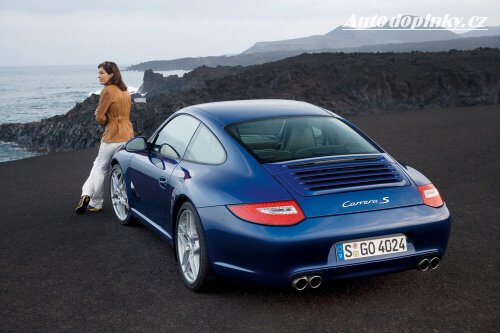 Nov� fotky Porsche 911