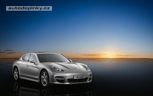 Panamera - video a fotky