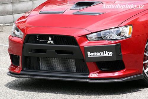 EVO X v karbonov�m saku