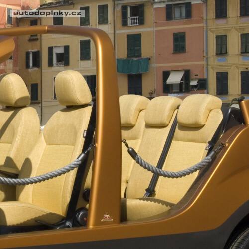 Na pl� s Fiatem Portofino