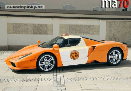 Ferrari Enzo jako taxi