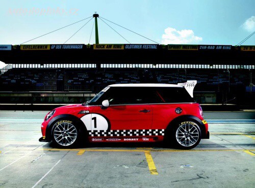 Mini Cooper Works Challenge