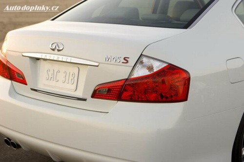 Infiniti M45 v nov�m