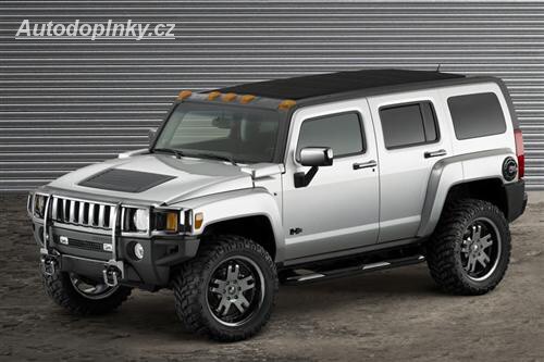 Hummer H3 s otev�rac� st�echou
