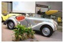 BMW 327