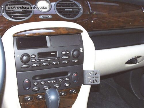 GSM konzoly - dr��ky Hands Free