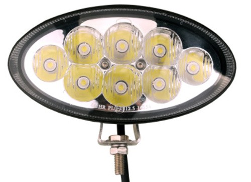LED sv�tla na pracovn� stroje