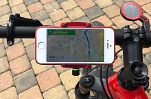 Dr��k mobilu - kolo, moto