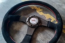 Sportovn� volanty Carbon