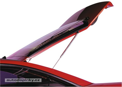 Nov� vzp�ry kapoty