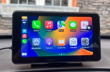 Monitor s Apple CarPlay