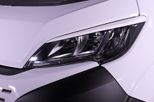 Nov� b�l� mra��tka RDX