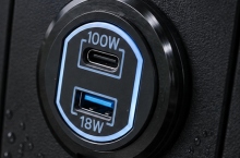 USB QC3.0 + USB-C 100W/20V