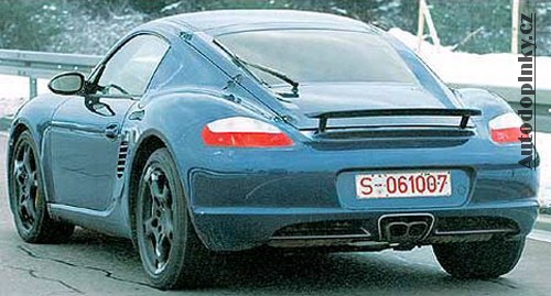 novinky_tuning_foto/00_rok_2005/08_03_2005_porsche/1
