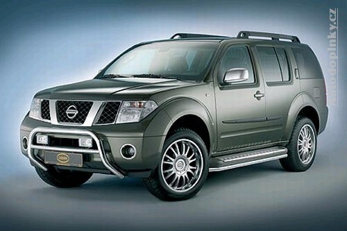 novinky_tuning_foto/00_rok_2005/15_03_2005_nissan/Pathf1_450